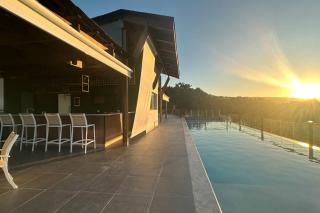 Peaceful 2BR 2BA in Bonita with Pool and Palm Tree Views - 0