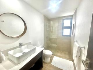 Peaceful 2BR 2BA in Bonita with Pool and Palm Tree Views - 4