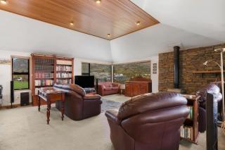 Charming house with lovely views - 2