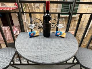 Varriale Apartaments 2,0 free parking for small cars only - 9