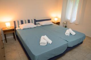 Fioro Karya Village Stone House - 9