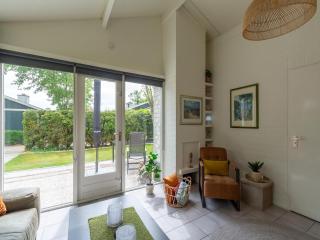 Holiday Home near Petten Beach with Pool - Petten - 4