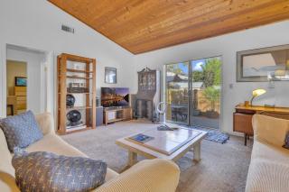 2 Blocks to Beach, Firepit, Sandbox, BBQ, Work - 9