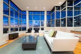 Stunning Panoramic Ocean Views Penthouse Hot Tub - 5