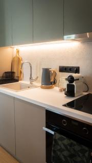 Stylish apartment with large terrace - Athen - 5