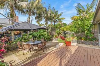 Tropical Oasis near Takapuna and Local Beaches - 2