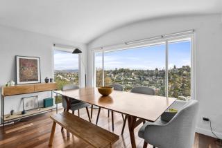 Spectacular Views and Tranquil Retreat in Los Feliz - 2