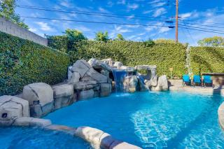 Beautiful Backyard Oasis 5 bedroom 3 Bathroom Home - Placentia - 0