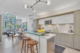 Little Italy Urban Designer Loft Parking, WandD, AC - 4