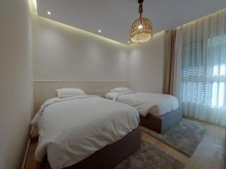 Cozy 2BR Apartment w Pool Access - Kairo - 1