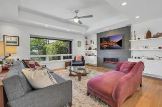 Encinitas Beach Family Retreat with Hot Tub - 3