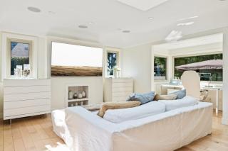 Private Designer Home in West Hollywood - 8