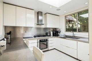 Private Designer Home in West Hollywood - 2