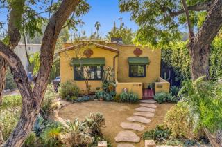 Atwater Oasis with Pool and HotTub very Walkable Area - 6