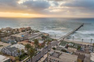 NEW Charming Beach Style 2BR Half Block to OB Pier - 6