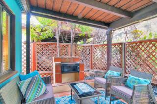 Old Town 1BR Short Drive to Downtown and Beaches 4.5 - 5