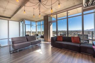 Modern Downtown SD Apartment Stunning City Views - 1