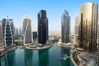 Elegant Haven and Spacious 2BR in Lake Terrace - 8