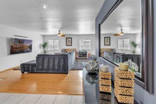 SD Family Oasis Great Location Hot Tub and BBQ - 3