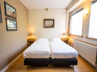 Apartment in De Koog near Texel Beach - 7