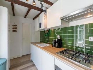 Bungalow in Sint Maartenszee near the Beach - Sint Maartensvlotbrug - 8