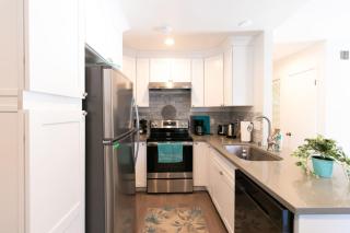 Modern Beach Home Just Minutes from the Beach - 4