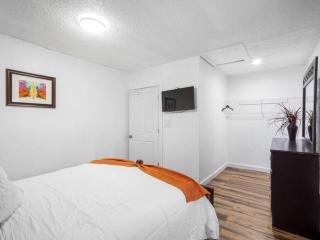 Calm and Spacious Retreat Family Ready Escape - 6