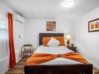 Calm and Spacious Retreat Family Ready Escape - 5