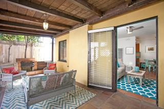 Old Town 1BR Short Drive to Downtown and Beaches 2.5 - 5