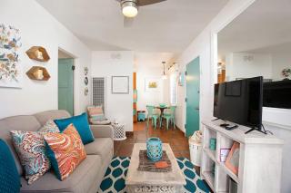 Old Town 1BR Short Drive to Downtown and Beaches 2.5 - 3