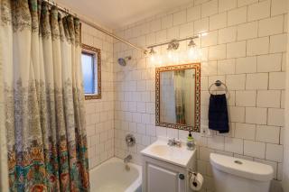 Old Town 1BR Short Drive to Downtown and Beaches 2.5 - 1