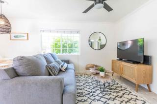 Pacific Beach Cottage 4 Walk to the Beach and Bay - 8