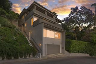 Hollywood Dell Oasis, Canyon VIEWS, Fire Pit and BBQ - 1