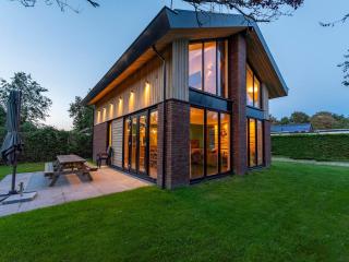 Villa near Dutch Dunes with Pool - Julianadorp - 2