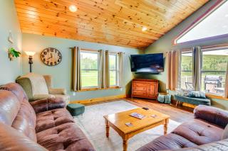 Mtn-View Home 6 Mi to Jay Peak Resort Fish and Hike - Montgomery Center - 7