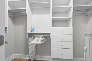 Luxe King 2BR Suite in Waverly Charlotte - Charlotte - 5