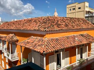 Cartagena - stunning location in walled city - 4