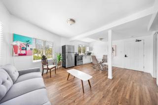 Renzzi Villas - Miami - 0