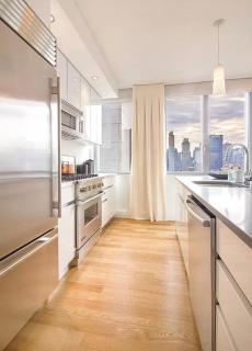 Time Square Condos - New York - 8