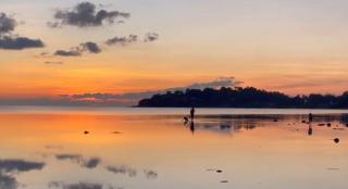 First Light beach bungalow 4 - 7