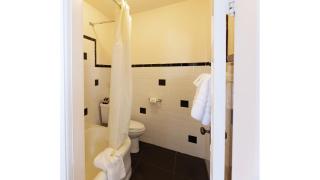Wyatt Earp - Historic Hotel - 1