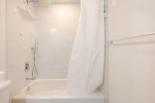 The Residence, Your comfort is our culture - Oakville - 2