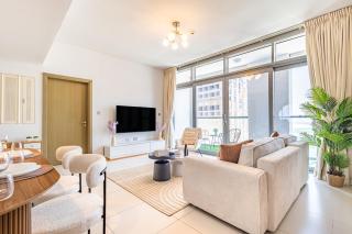 Families & Groups Paradise - 3 min walk to Reem Central Park and Beach - 10 people - Big Balcony - High Floor - Abu Dhabi - 2