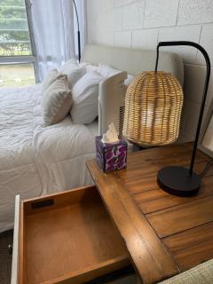 Beachfront studio with King Bed, WiFi and Free-Parking - Hauula - 8