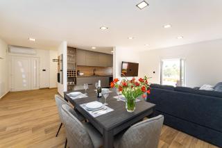 Luxury Apartment Luce - Novigrad Dalmatia - 0