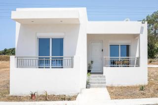 Bless View Studios - Lachania - 9