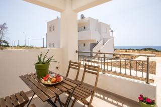 Bless View Studios - Lachania - 8