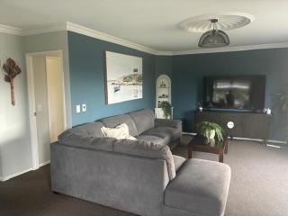 Cute and Cozy - Cambridge - 2