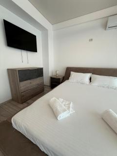 Studio 704 B2 ALMAR LUXURY RESIDENCE-Renting Apartments & Free Pool-Family Apartment - 8
