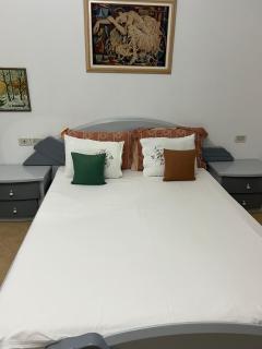 The Citrus Tree Apartments - Valona - 4